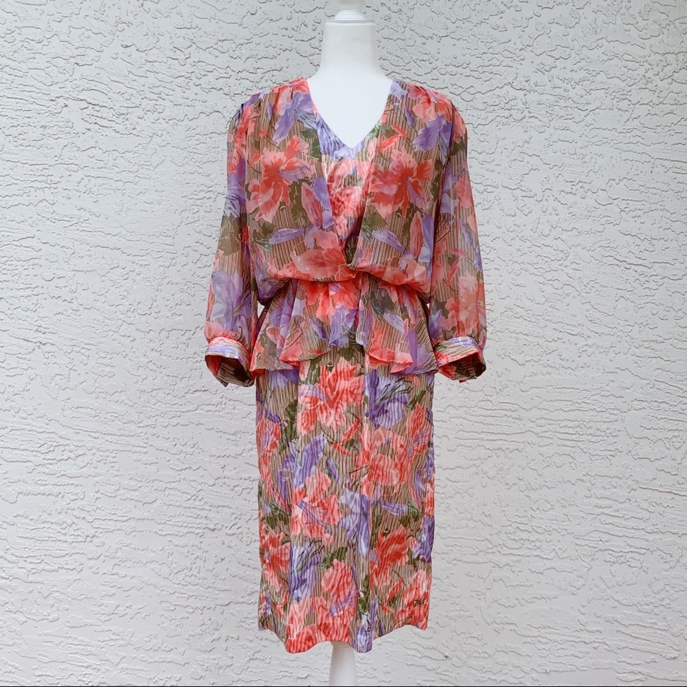KWAI LAN LOUIS Vintage Peach/Lavender Floral Dress